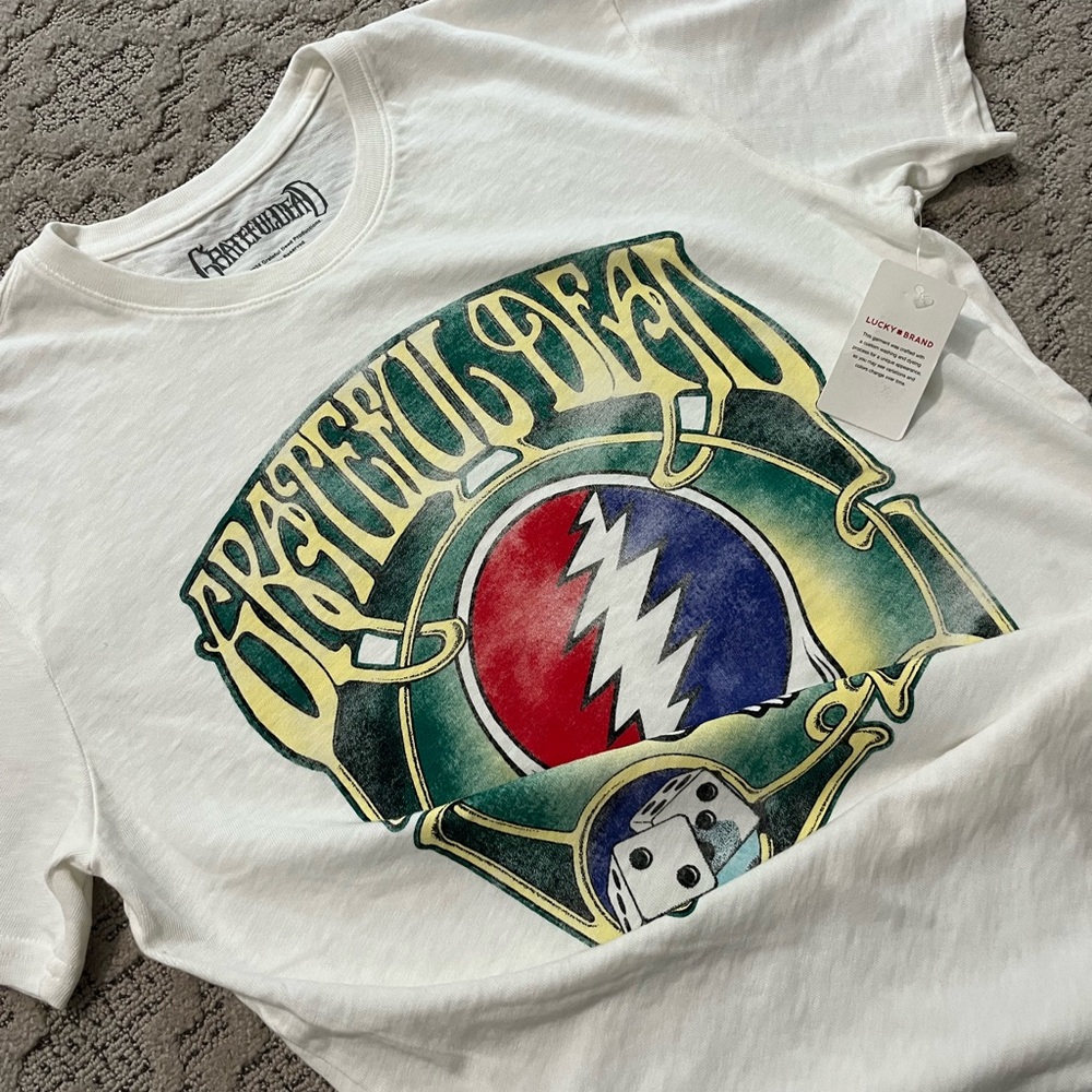 š¢ '24 Grateful Dead Band Deal Go Down Dice Green Matte Steal Face HQ Lucky Tee - Picture 2 of 10